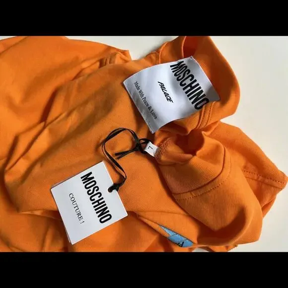 Palace Moschino Orange T-shirt men’s Size L New With Tags